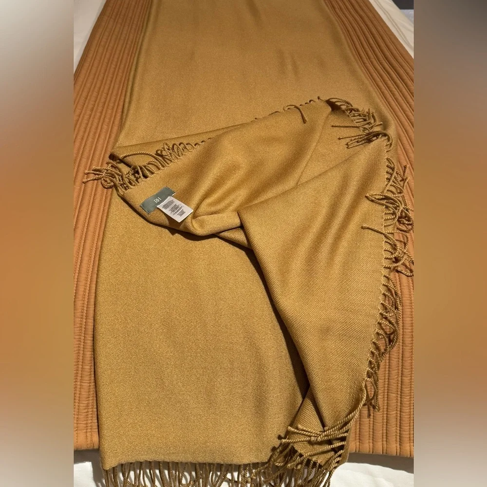 RH SIENA Luxurious 70%Lambswool & 20%Cashmere Throw-in CAMEL,96“x 71“,Italy. NEW